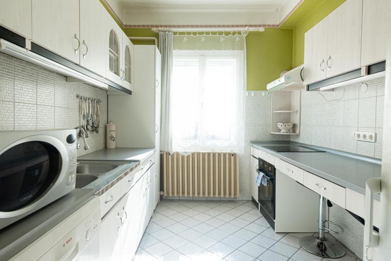Vadkacsa Apartmanhaz Medencevel Zamardi Ngoại thất bức ảnh