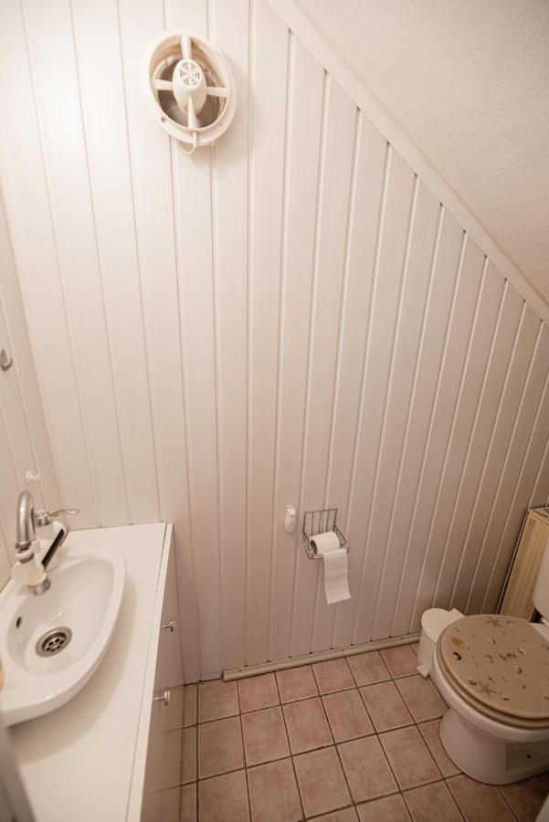 Vadkacsa Apartmanhaz Medencevel Zamardi Ngoại thất bức ảnh